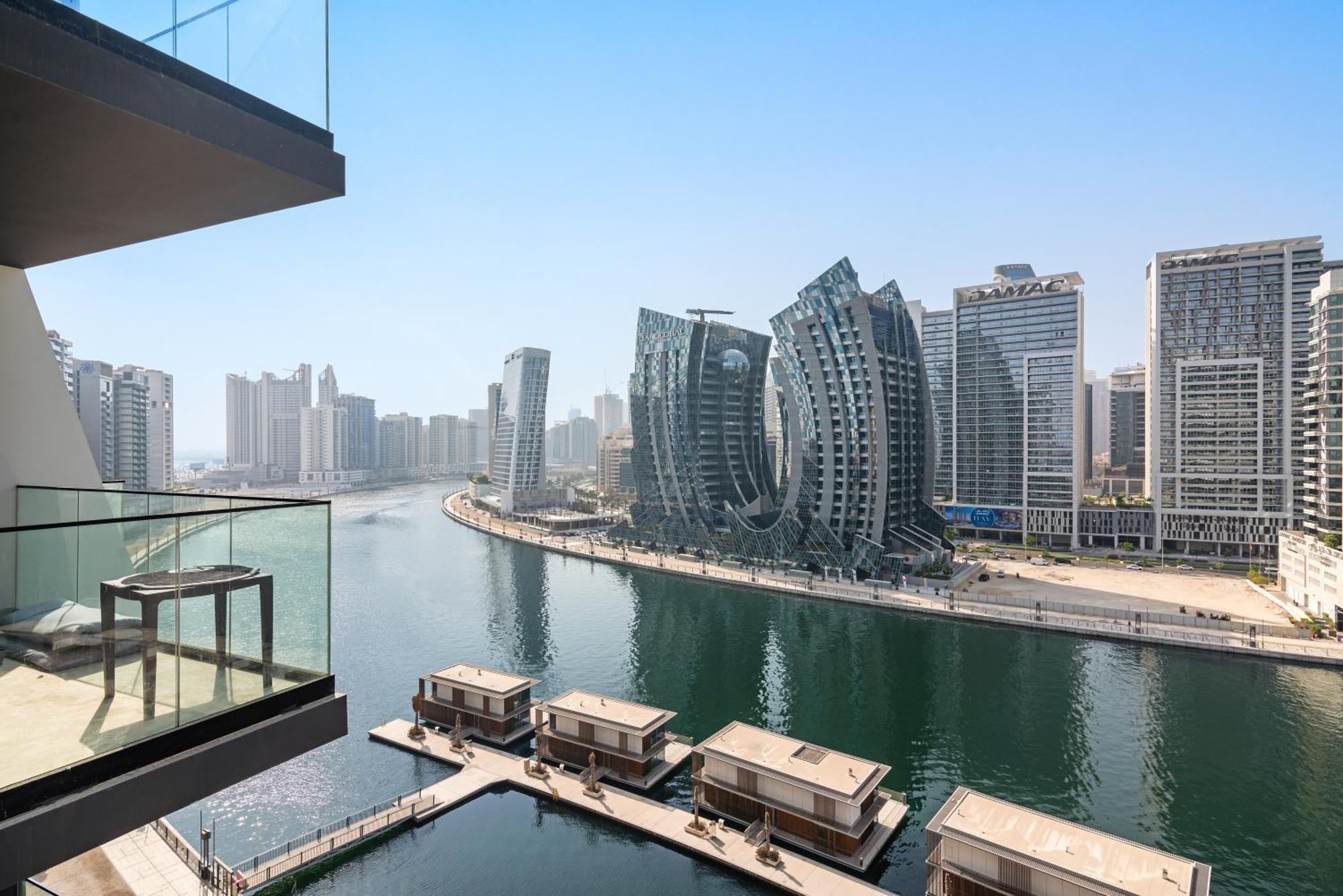 Furnished Apartment Binghatti Canal - Burj Khalifa View, דובאי מראה חיצוני תמונה